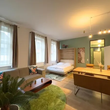 Apartment Exklusives Flowers *