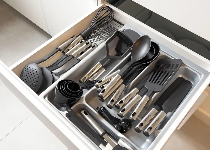 Exklusives Flowers لبسيا